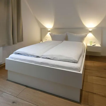 Haus Mittelstrasse Zauberland *
